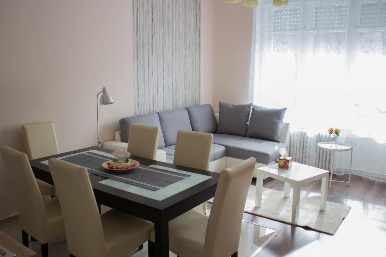 Black Stilt Apartments B3 Debrecen Extérieur photo